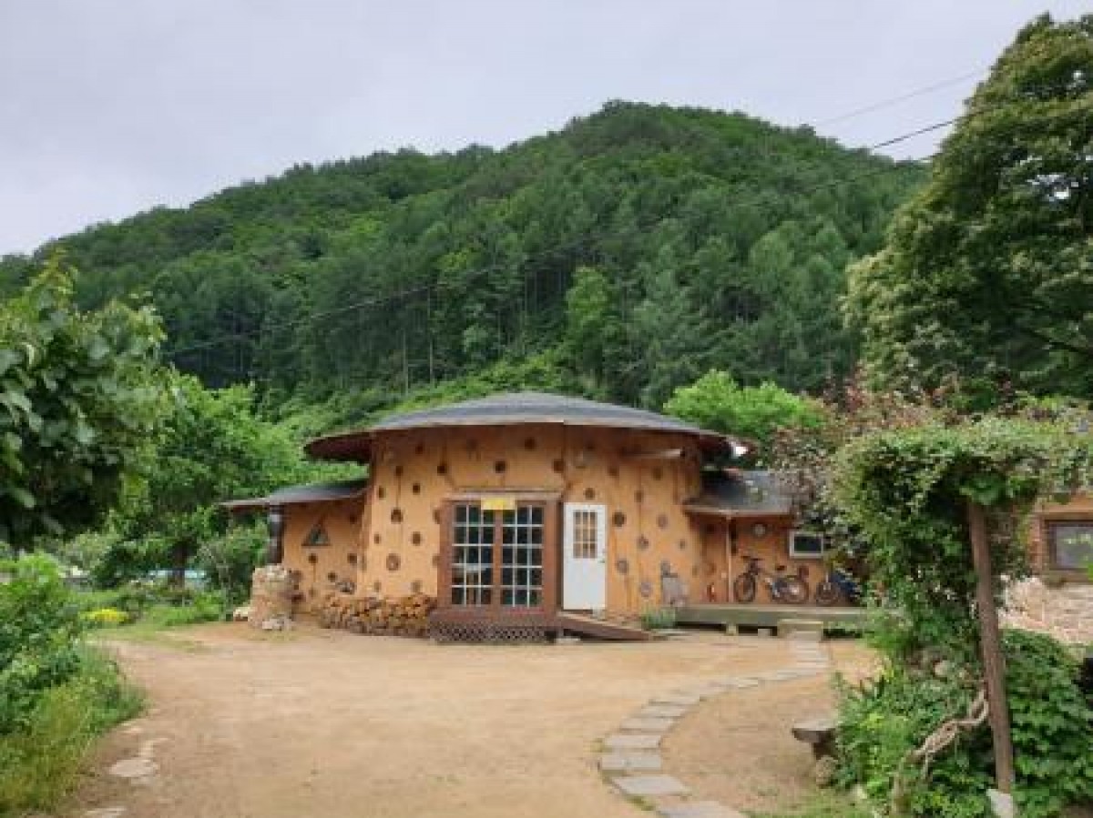 홍천흙집치유동산 이미지 0
